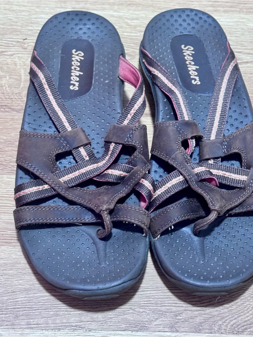 Skechers Women's Brown and Orange Strappy Slide Sandals, est size 8